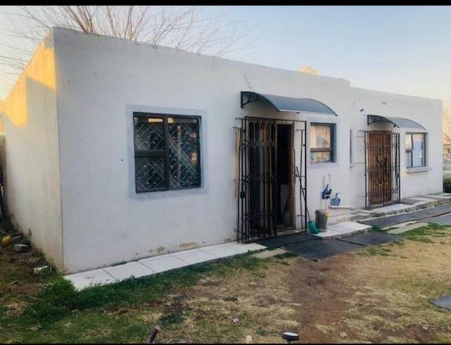 11 BEDROOM HOUSE FOR SALE IN TEDSTONEVILLE